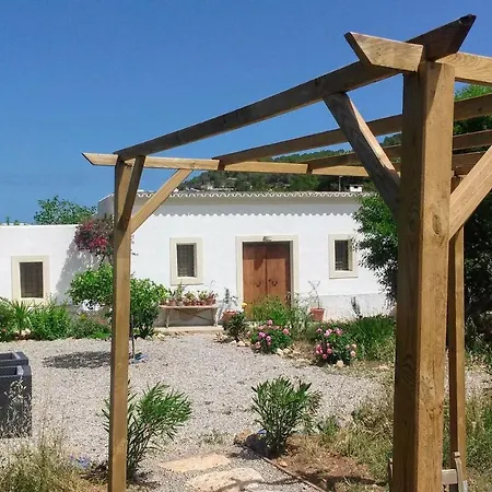 Pep Pardal Casa de Férias